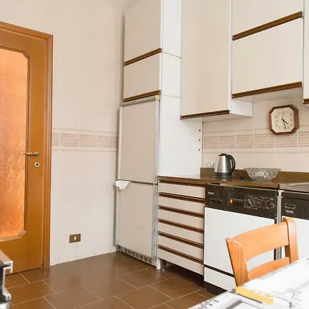 Elegant And Cozy In Citta Studi Apartman *
